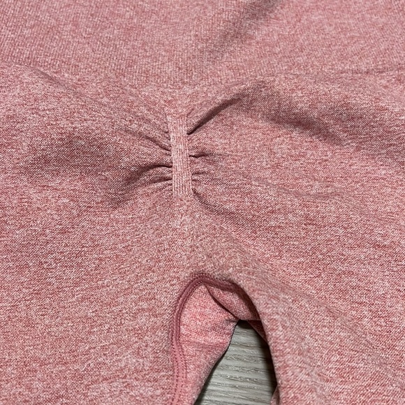 Pink leggings - Picture 5 of 6